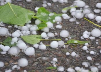 Por que algumas tempestades produzem granizo e outras não? Entenda