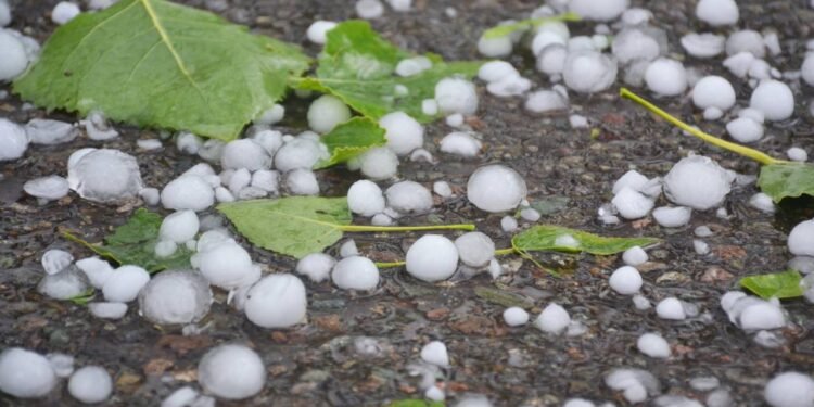 Por que algumas tempestades produzem granizo e outras não? Entenda