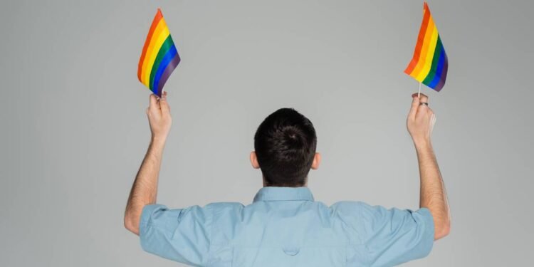 O que configura homofobia segundo a legislação brasileira
