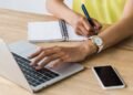 Como escolher um notebook ideal para os estudos universitários em 2026