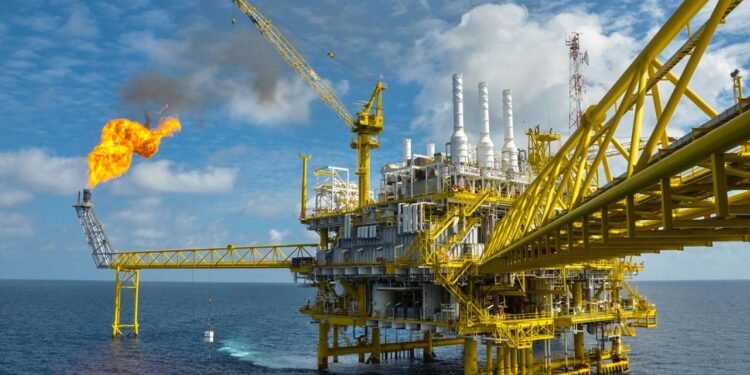 Setor de petróleo e gás abre novas oportunidades de carreira