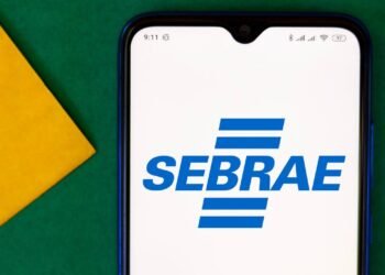 Projetos sociais no DF oferecem oportunidades para jovens voluntários