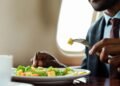 O que é servido na alta gastronomia de voos internacionais de luxo