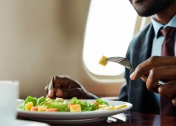 O que é servido na alta gastronomia de voos internacionais de luxo