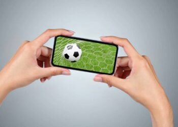 Como os apps de streaming gratuitos mudam o consumo no Brasil