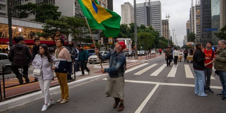 Pesquisa Quaest: como o eleitor lida com a polarização contínua