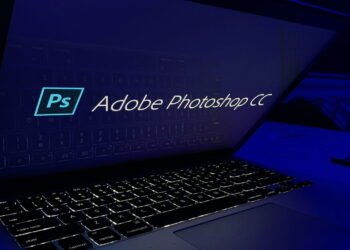 Photoshop lança versão avançada para celulares, veja o que mudou