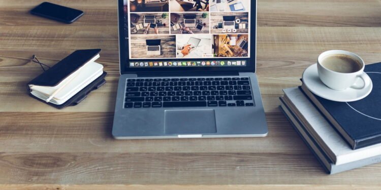 Apple vai lançar dispositivo dobrável em 2026