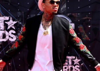 Essa é a fortuna do cantor Chris Brown, veja os valores