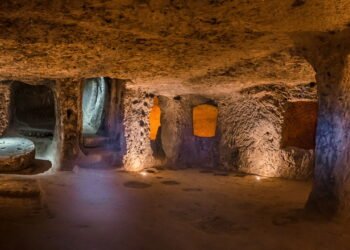 Essa cidade subterrânea para 20 mil pessoas vai te surpreender