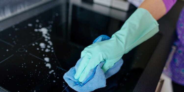 Deixe seu fogão de indução sempre novo com essas dicas de limpeza