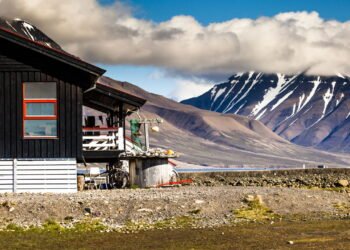 Conheça a cidade em que é 'proibido' morrer