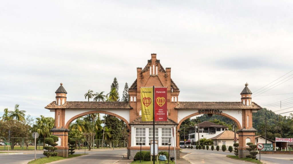 Essa cidade no Estado de Santa Catarina é considerada a mais alemã do Brasil