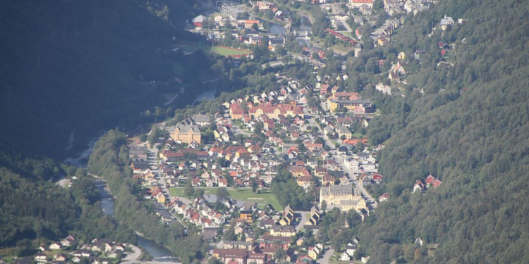 Conheça a cidade onde o sol desaparece por metade do ano
