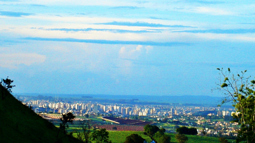Cidade do interior paulista com qualidade de vida e educação de ponta