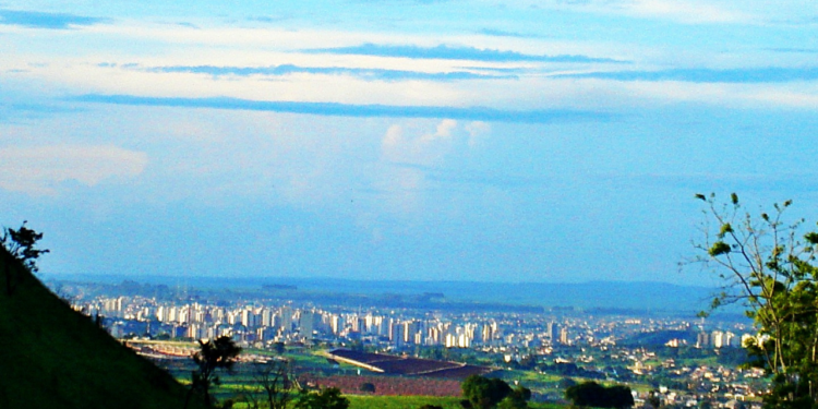 Cidade do interior paulista com qualidade de vida e educação de ponta