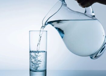 Pequena rotina matinal de 10 minutos que acelera o metabolismo