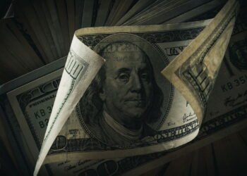 Você não vai acreditar no patrimônio desse ator britânico famoso