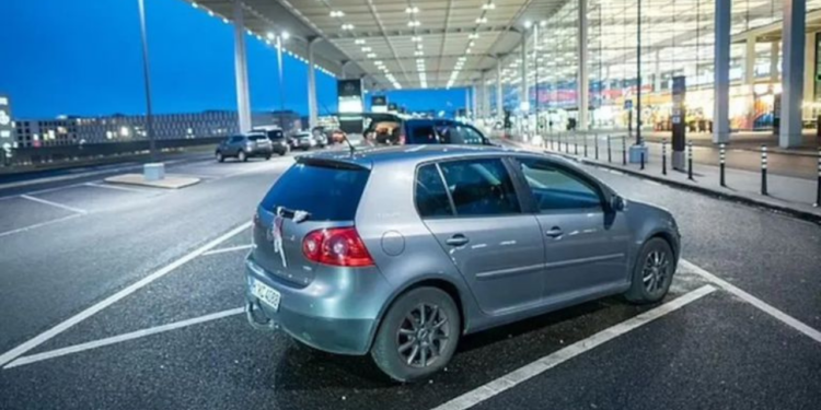 Esse carro deve mais de 1 milhão em estacionamento, entenda