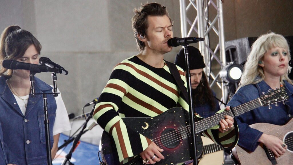 Harry Styles se torna o britânico mais rico dos 30+!