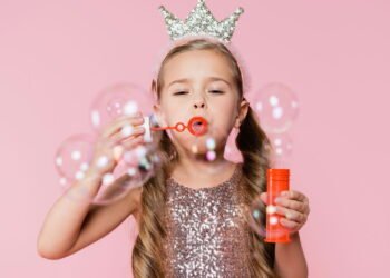 Hiperconexão, ansiedade e vício dos celulares na infância