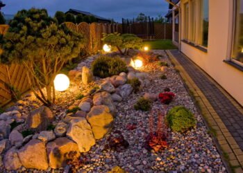 Como transformar um pequeno jardim em um refúgio funcional e bonito