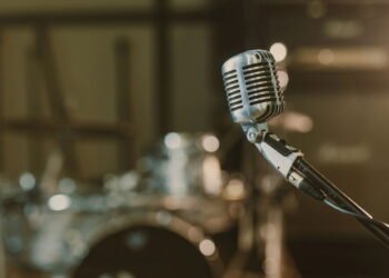 Você já ouviu falar do artista que fazia shows desde seus 4 anos?