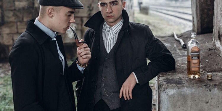 "Não vai decepcionar" diz diretor sobre filme de Peaky Blinders