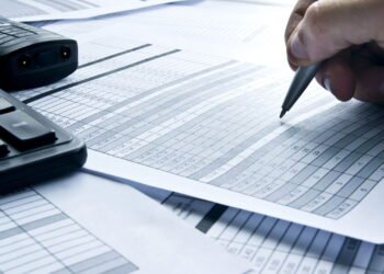 Receita Federal aumenta prazo para empresas enviarem o DCTFWeb