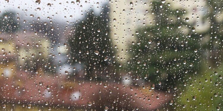 Chuva - Créditos: depositphotos.com / claudiocaridi.libero.it2