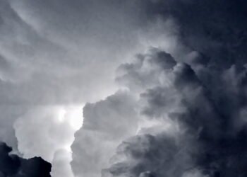 Como evitar levar um choque durante uma tempestade