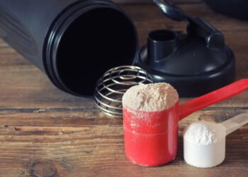 Quem deve tomar Whey Protein? Saiba os ganhos