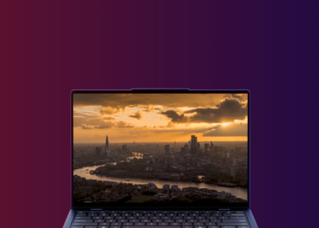 Sem tomadas! Notebook recarrega através de energia solar