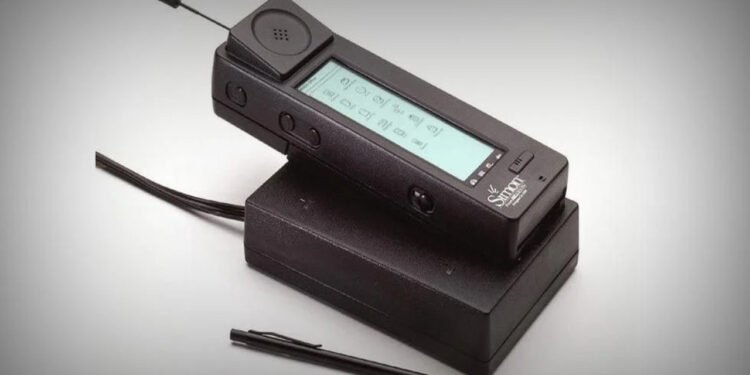 Você sabia qual foi o primeiro smartphone do mundo? Conheça agora