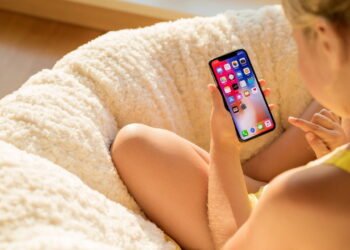 Entenda como a tecnologia AMOLED está mudando as telas de dispositivos