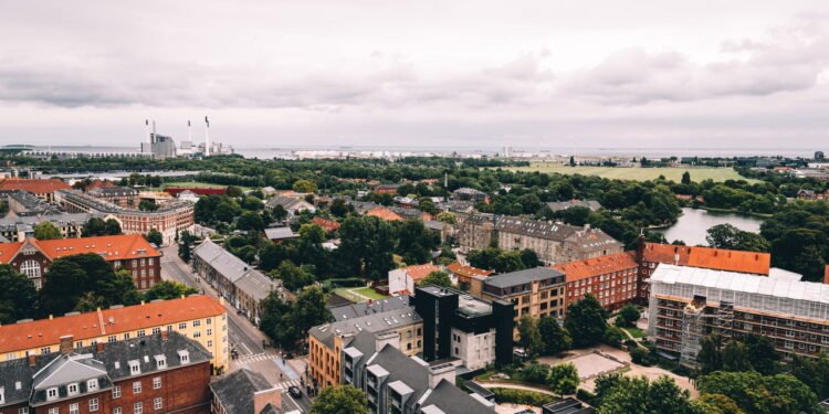 Conheça a cidade onde os moradores dividem tudo, até roupas