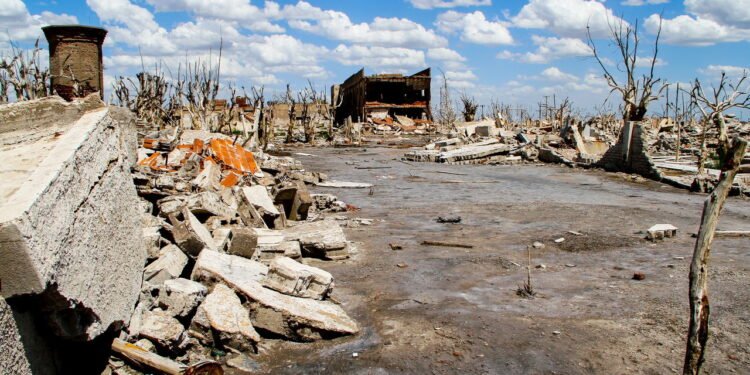 Conheça a cidade que ficou anos submersa