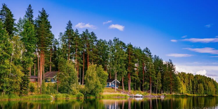 Brasil sobe no ranking mundial de felicidade dos países, veja lista