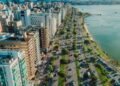 Brasileiros estão migrando em massa para viver e visitar essa ilha paradisíaca conhecida pela qualidade de vida em 2026