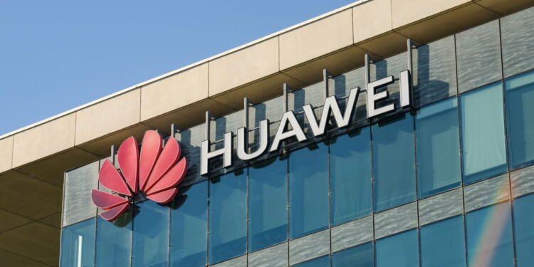 Confira os detalhes do Huawei Pura 80 Pro, nova aposta no mercado
