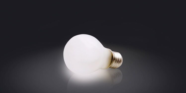 Como as lâmpadas inteligentes podem ajudar seu dia a dia