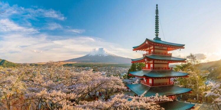 Conheça a cidade que fica no meio de um redemoinho