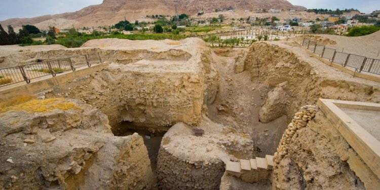 A cidade que fica no lugar mais profundo da Terra