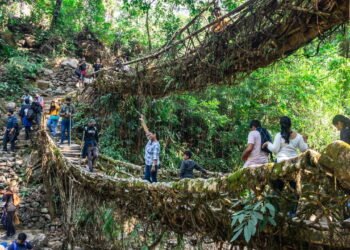 Conheça a cidade onde os moradores se comunicam por eco natural