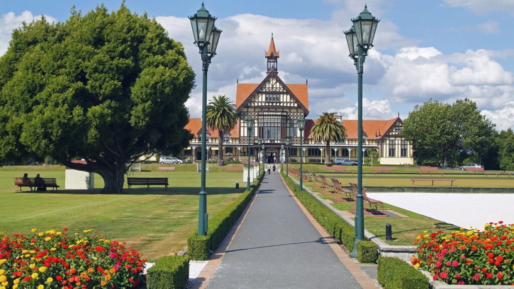 Conheça a cidade onde o chão está sempre quente