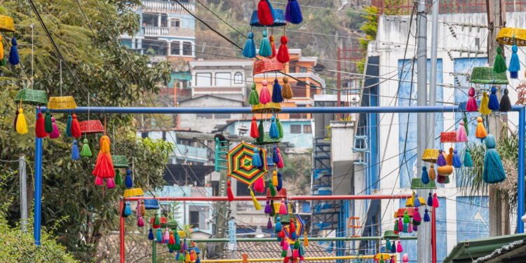 Conheça a cidade onde as casas são feitas de predra vulcânica