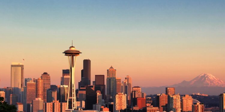 Conheça a cidade onde moradores colhem frutas direto das ruas