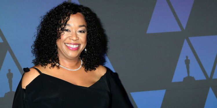 Shonda Rhimes abre o jogo sobre o fim de Grey's Anatomy