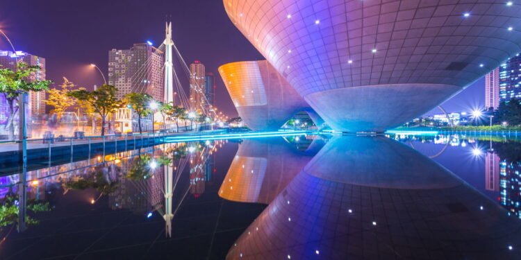 Conheça a cidade onde robôs controlam o trânsito