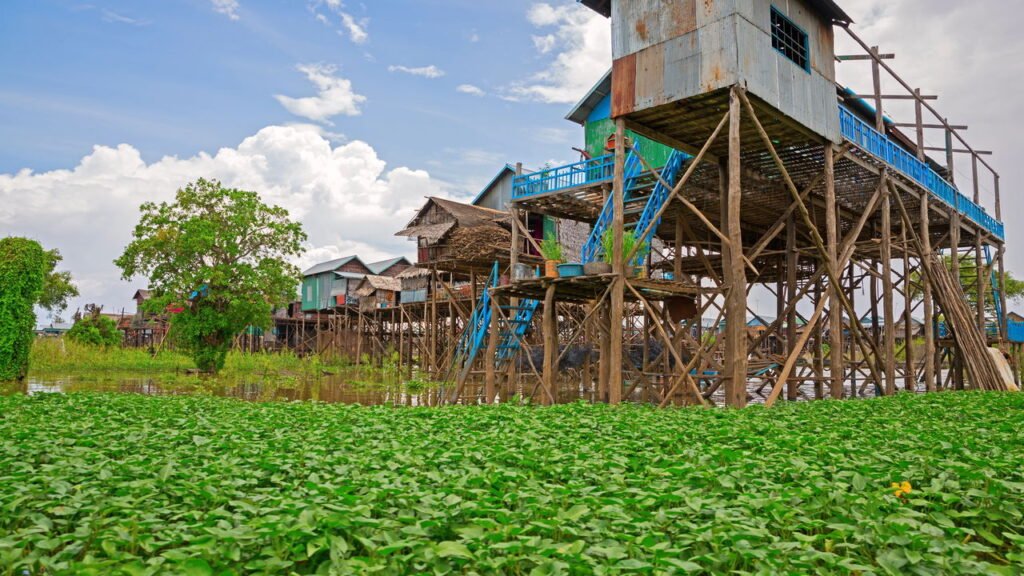 Conheça a cidade que vive flutuando